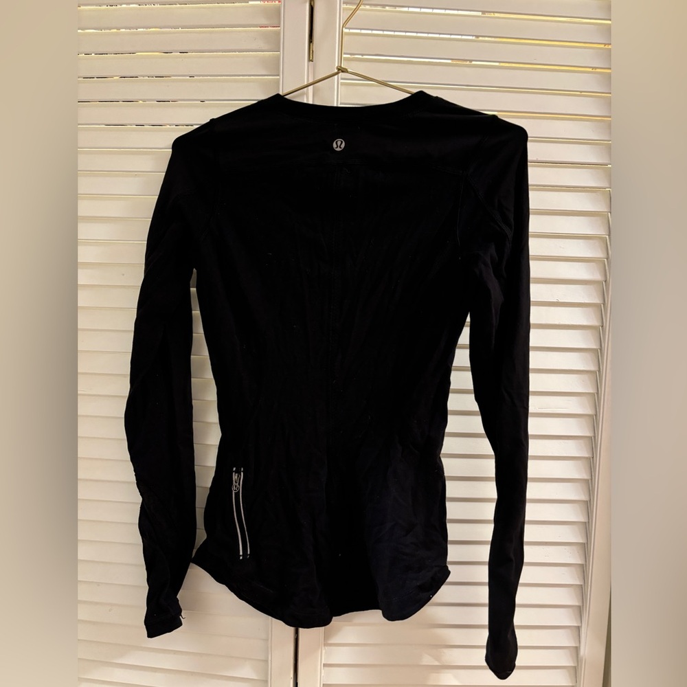 Lululemon Long Sleeve Black